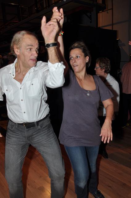 min 2012 11 11 station danse 251